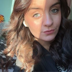 Meet your Posher, Karlie